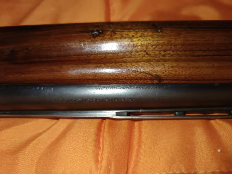Hola estoy buscando una escopeta Browning o FN Auto 5 en buen estado en calibre 12 o 20. Si es de cañón 111
