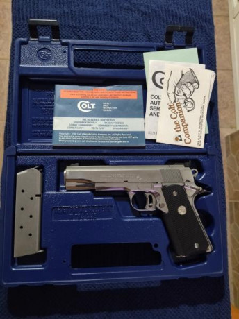 Vendo COLT GOlD CUP NATIONAL MATCH calibre 45 auto.No tiene ni una caja disparada. Caja original, manual, 02