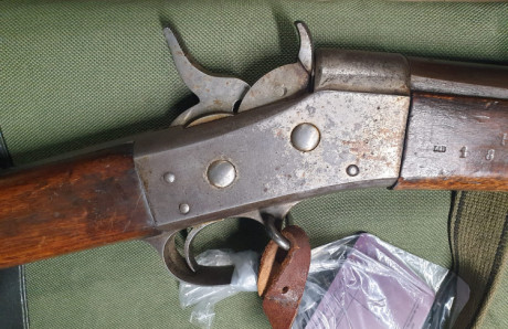 SE VENDE FABULOSO RIFLE MONOTIRO REMINGTON MODELO 1866 ROLLING BLOCK.
EN CALIBRE 50-70 GOVERNMENT. 
100% 00
