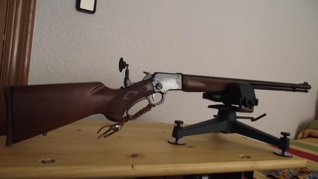 Hola. Busco carabina 22. Preferiblemente replica M4
 Opcional tipo Winchester. 

Saludos. 

656830680. 10