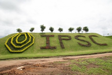 Despues de mucho darle vueltas por fin he localizado los campos de IPSC con sus marquesinas, si es así 10