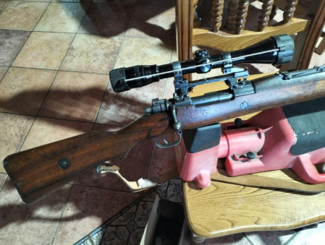pongo a la venta este rifle de un amigo fallecido , el arma esta a mi nombre para su venta , lleva monturas 00