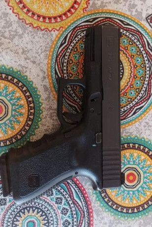 Cambio glock 19c Gen 3, por Glock 19 de la misma generación. Preferentemente Madrid o Guadalajara. Un 21