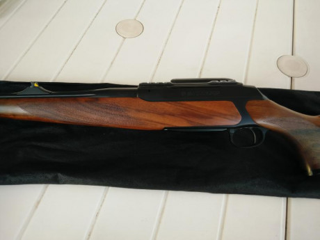 Vendo mi Sauer 202 custom en 7mmRM, cañon acanalado, pelo, maderas seleccionadas, maneta en pico de pato, 00