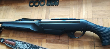 Rifle semiautomático Benelli Argo E Comfortech calibre 300wm. Como nuevo, solo ha disparado una caja y 11