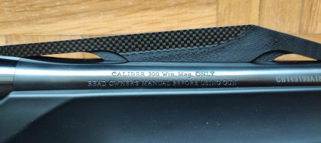 Rifle semiautomático Benelli Argo E Comfortech calibre 300wm. Como nuevo, solo ha disparado una caja y 21