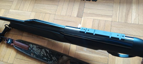 Rifle semiautomático Benelli Argo E Comfortech calibre 300wm. Como nuevo, solo ha disparado una caja y 20