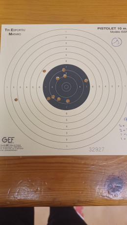 Hola, hoy por fin he empezado un curso de 6 semanas (2h semana) sobre Pistola Aire 10m y quiero poner 10