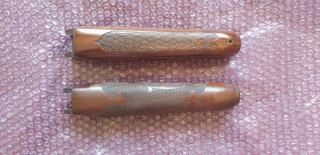 Vendo kit de dos guardamanos para rifle Remington 750/7400 y similares.
El primer guardamanos es de madera 02