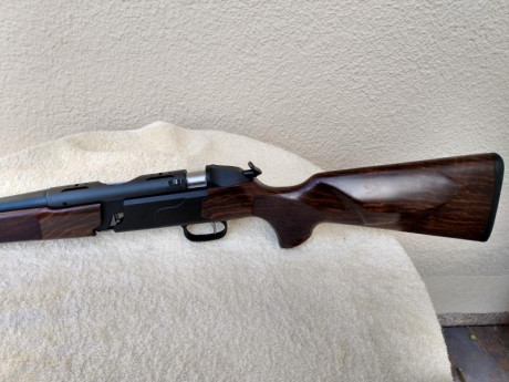 Vendo KRIEGHOFF Semprio, calibre 30-06, rifle de repetición manual rapidísimo. El rifle 
está SIN ESTRENAR, 30