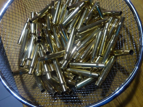 Muy buenas.
Vendo 186 vainas S&B calibre .30-06, 1 tiro, tumbler seco y van en dos bolsas zip con 00