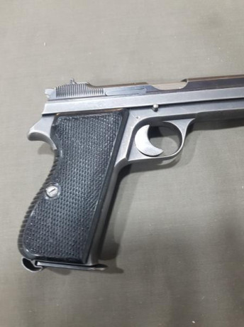 Hola vendo estupenda Sig P210 en cal 9para de 5 pulgadas en perfecto estado por no darle uso por 1500€.
Guiada 00