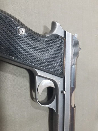 Hola vendo estupenda Sig P210 en cal 9para de 5 pulgadas en perfecto estado por no darle uso por 1500€.
Guiada 12