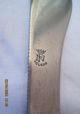 -- SE VENDE: 

-- Cuchillo COES -- FNT, fabricado en la Fábrica Nacional de Toledo, de dotación como cuchillo 20