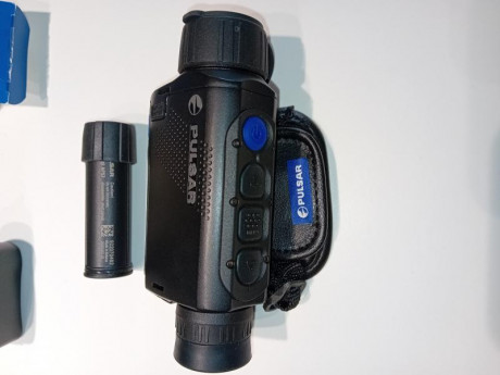 Monocular termico NO acoplable Pulsar modelo AXION en perfecto estado, apenas 3 salidas al campo y de 02