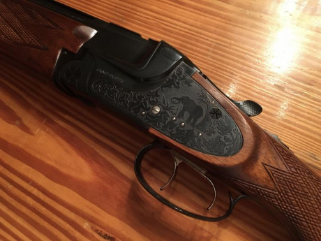 VENDIDO RIFLE BRNO SUPER EXPRESS MODELO 575.3
CALIBRE 9,3 x 74 R.
ESTADO DE CONSERVACIÓN EXCEPCIONAL TAL 12