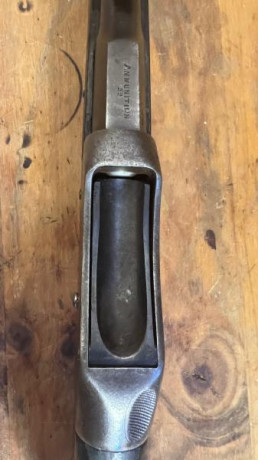 Se vende carabina de caballería  Martini Henry  fabricada por BSA en 1880; y posteriormente recamarada 62