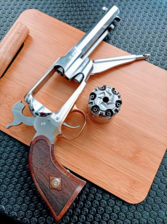 VENDIDO!!!!  revólver, de Pietta, Remington New Model Army 1858, c. 44 y 5½", de acero inoxidable 01