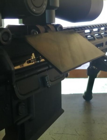 Chiappa M-Four pro gen3
--2 cargadores de 28 balas con poco huso.
--2 cargadores de 28 balas nuevos.
--1 20