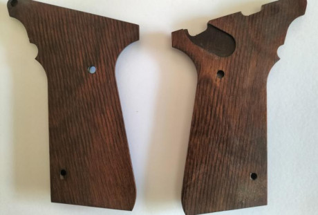 VENDIDAS!!!!

Vendo 2 tipos de cachas para BROWNING BUCKMARK :
-Cachas originales en madera con sello 00
