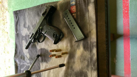En venta Walter P38. 
Con funda piel de la época
Tres cargadores ( uno en la bolsa sin desprecintar ).
Se 02