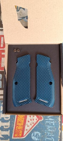 Buenas, vendo estás cachas Armanov para cz shadow1 o 2 sin uso solo puestas probadas y quitadas, no me 01