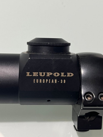 Vendo visor de batida Leupold European 30 mm de 1,25-4X20, en muy buen estado, magnifica óptica, no incluye 01