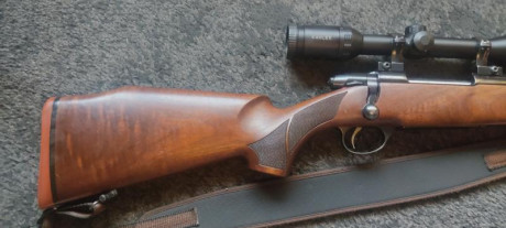 Rifle Sako 75. Equipo completo ideal de rececho. También válido para montería
•	Calibre 7x64
•	Cañón martillado 11
