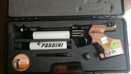 Vendo Pardini K12 de mi nieto en excelente estado, cacha talla S, una campeona ideal para jóvenes con 01