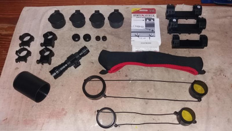 Tres monturas monobloque para rail de 11 mm las tres para tubo de una pulgada (25 mm). Una alta, otra 02