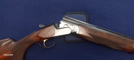 Perazzi modelo MX8 Trap calibre 12, longitud de cañón 75 cm , con chockes intercambiables, afrezco con 12
