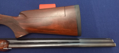 Perazzi modelo MX8 Trap calibre 12, longitud de cañón 75 cm , con chockes intercambiables, afrezco con 20