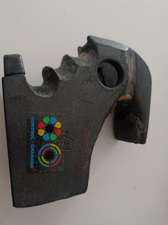 Vendo cacha walther SSP muy retocada.
Talla M, para realizar modificaciones y experimentos.

70 euros 00