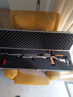 https://www.armas.es/files/page/mod_social/1/18843539/small-1717498340804.jpg

Vendo carabina Feinwerkbau 10