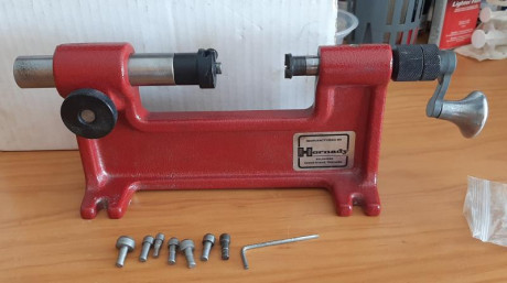 Vendo recortador de vainas marca Hornady.
Precio puesto en tu domicilio: 100 euros.


   NOTA: NO VEO 00