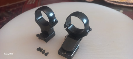 Vendo monturas de Apel en acero,Rifle Santa Barbara.

90 euros gastos envio incluidos..SOLO MONTURAS GIRATORIAS.Las 01