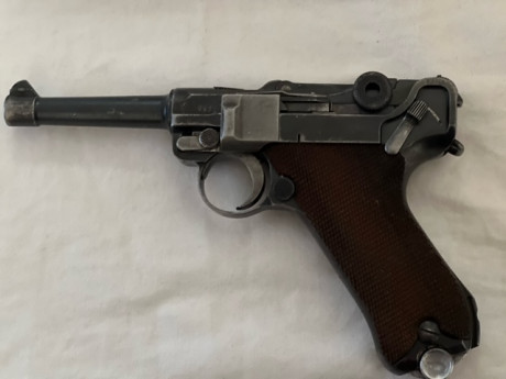 vendo luger p08, DWM, 9mm parabelum, de la policia alemana, captura rusa, todos los numeros que lleva 02