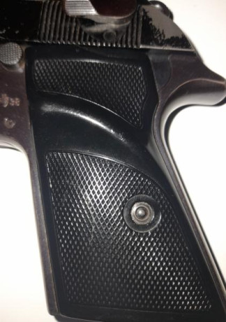 Pistola FEG, calibre 9 Corto, con dos cargadores, buen estado general.
Precio 150 euros, más portes si 11