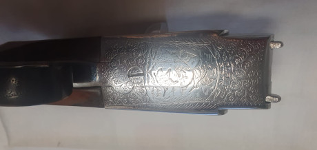 Muy buenas.
Un compañero vende dos escopetas.
Se trata de una paralela Hnos. ZABALA del 12 y una superpuesta 20