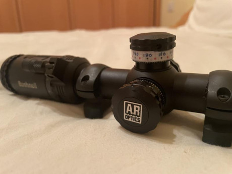 Vendo este visor Compacto en perfectas condiciones, prácticamente sin uso, solo en una carabina del 22 10