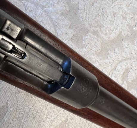 Vendo carabina Destroyer de calibre 9mm parabellum, en perfecto estado, maderas restauradas al aceite, 22