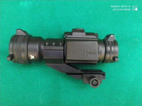    Buenas tardes

Pongo en venta un visor de punto rojo modelo Vortex Strikefire II. 

Absolutamente impecable, 00