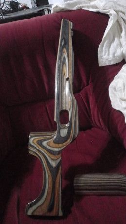 En Venta una culata ftp900 comprada nueva nunca usada sin hierros nin rabera.

Precio 400€ 02