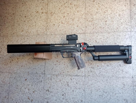 Hola un amigo vende esto teléfono para su contacto 608395721        Se vende pistola-carabina  PCP Edgun 02