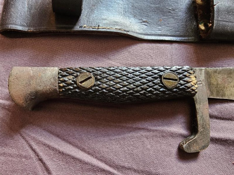 Cuchillo de Monte de la Fabrica Nacional de Toledo.
Modelo Montañero, también llamado Viriato dentro de 02