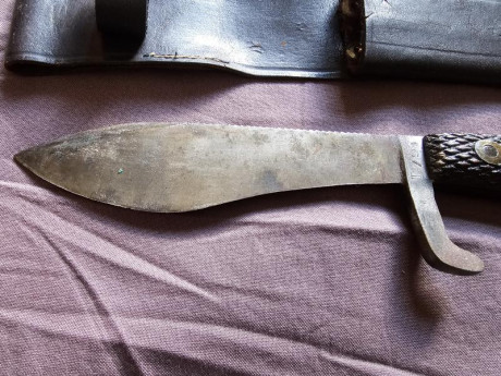 Cuchillo de Monte de la Fabrica Nacional de Toledo.
Modelo Montañero, también llamado Viriato dentro de 11
