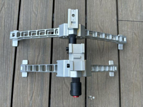 Vendo bipode FCS25 para F Class y precision.
Precio (Madrid ) con uno adaptador más gastos si los hubiera.
Hay 31