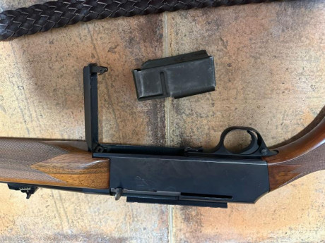 Se vende Rifle Browning 3006 en perfecto estado con dos cargadores y rail picantiny puesto para poder 00