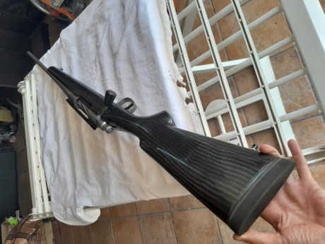 Vendo Remington 700 titanium en calibre 270 win. Culata de fibra de carbono, carril picatinny Recknagel 02