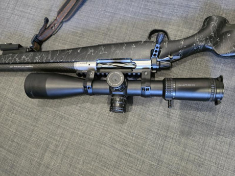 Vendo visor delta javelin 4.5x30.56 con reticula SMR-2 primer plano, usado unos meses en rececho, caja 01